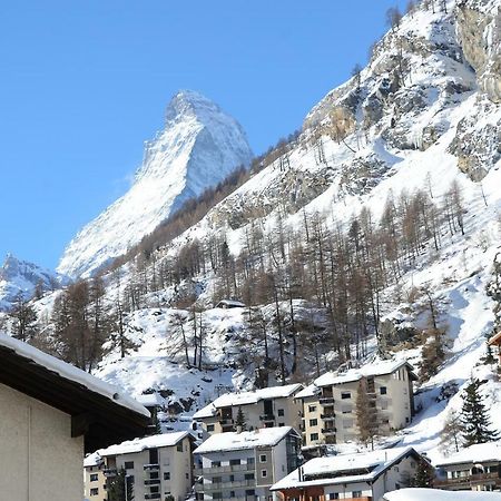 Haus Viktoria A Apartment Zermatt Exterior photo